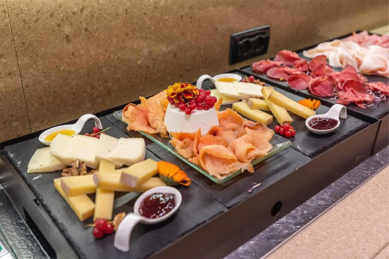 Hotel Le Palme Limone sul Garda
